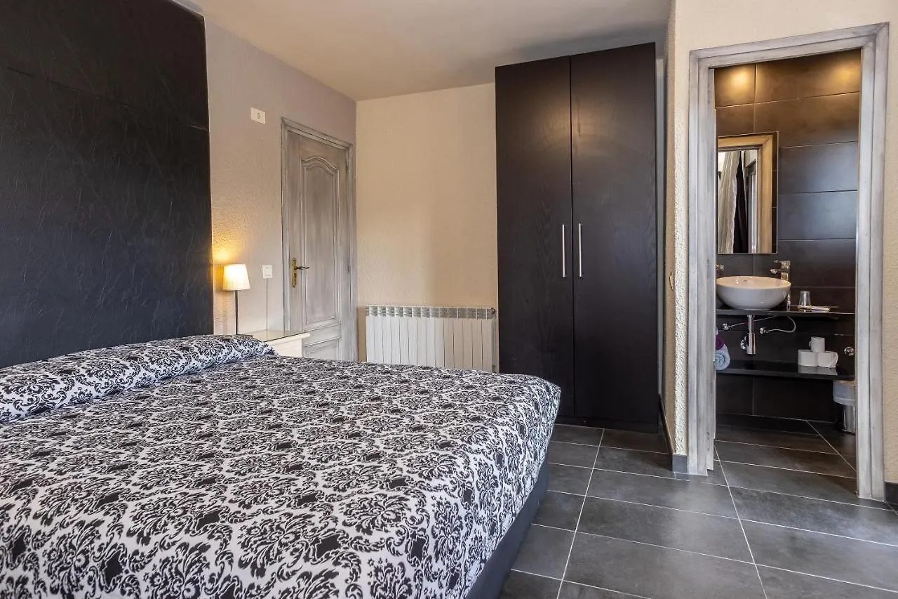 **  Fonda Matia Pensionat Bellver De Cerdanya Spanien