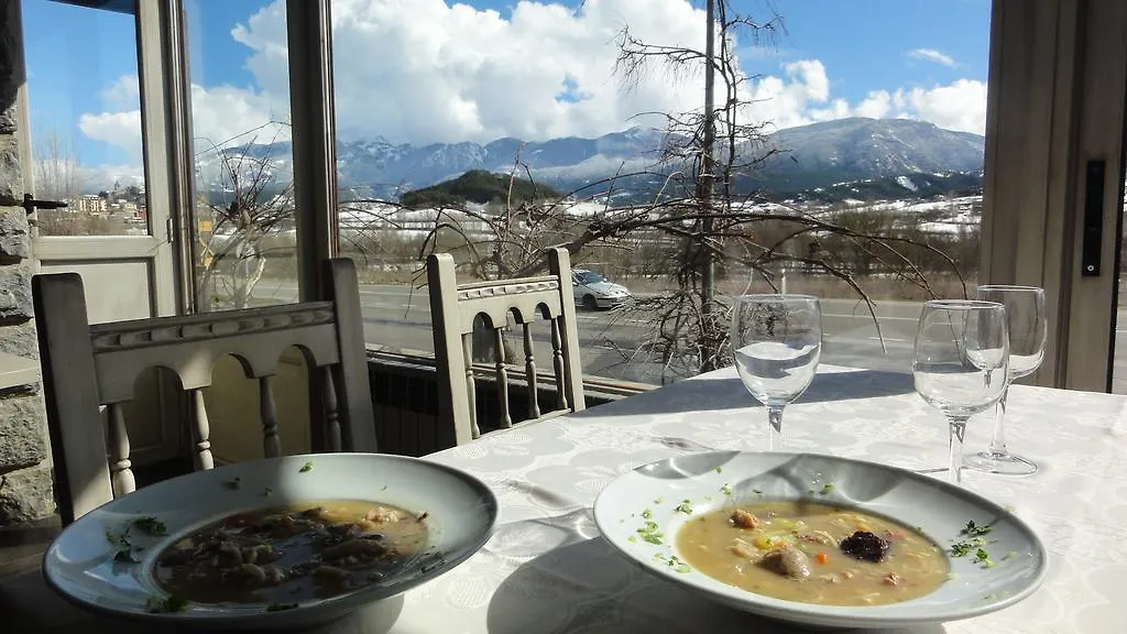 Fonda Matia Guest House Bellver De Cerdanya Spain